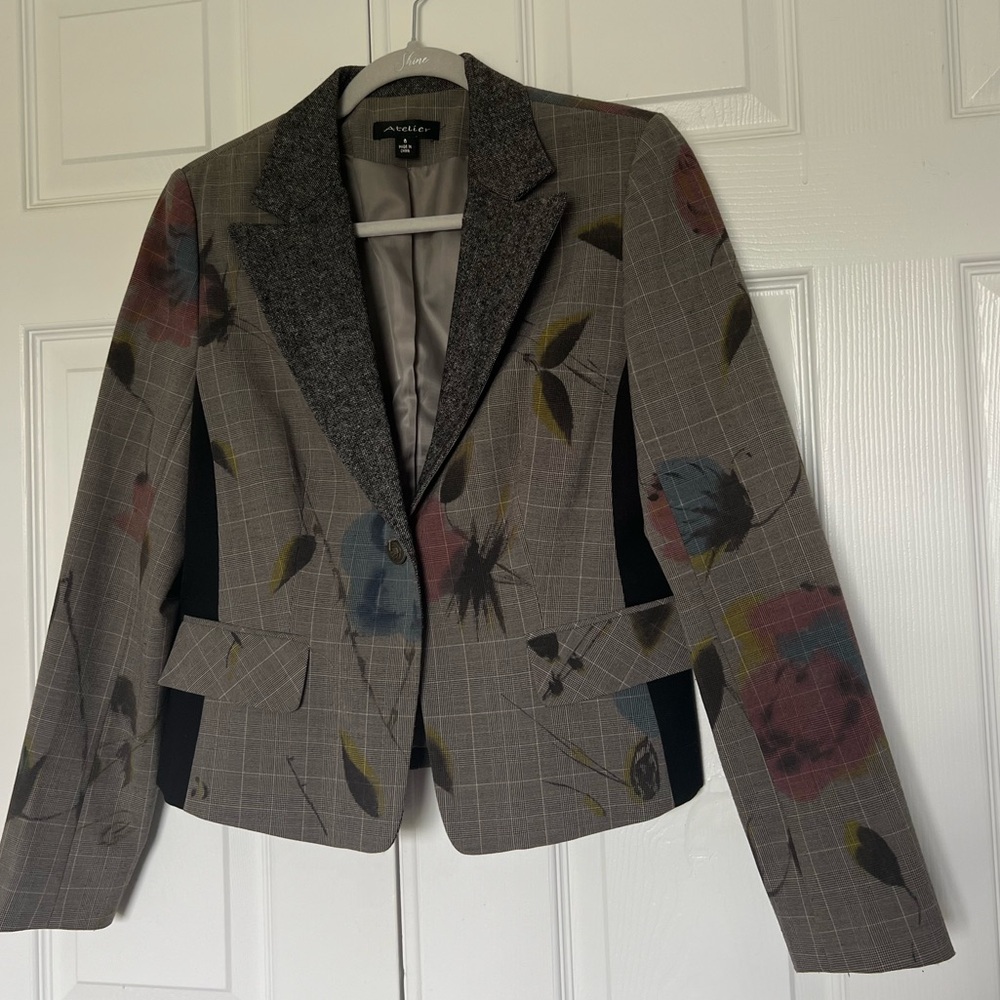 Atelier Blazer Women’s Size 8 Retro Style  Blazer Jacket